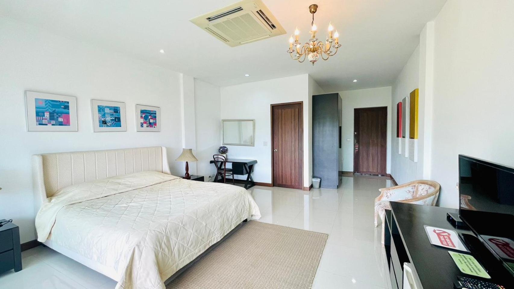 Baan Ing Khao Hotel Pakchong Bagian luar foto